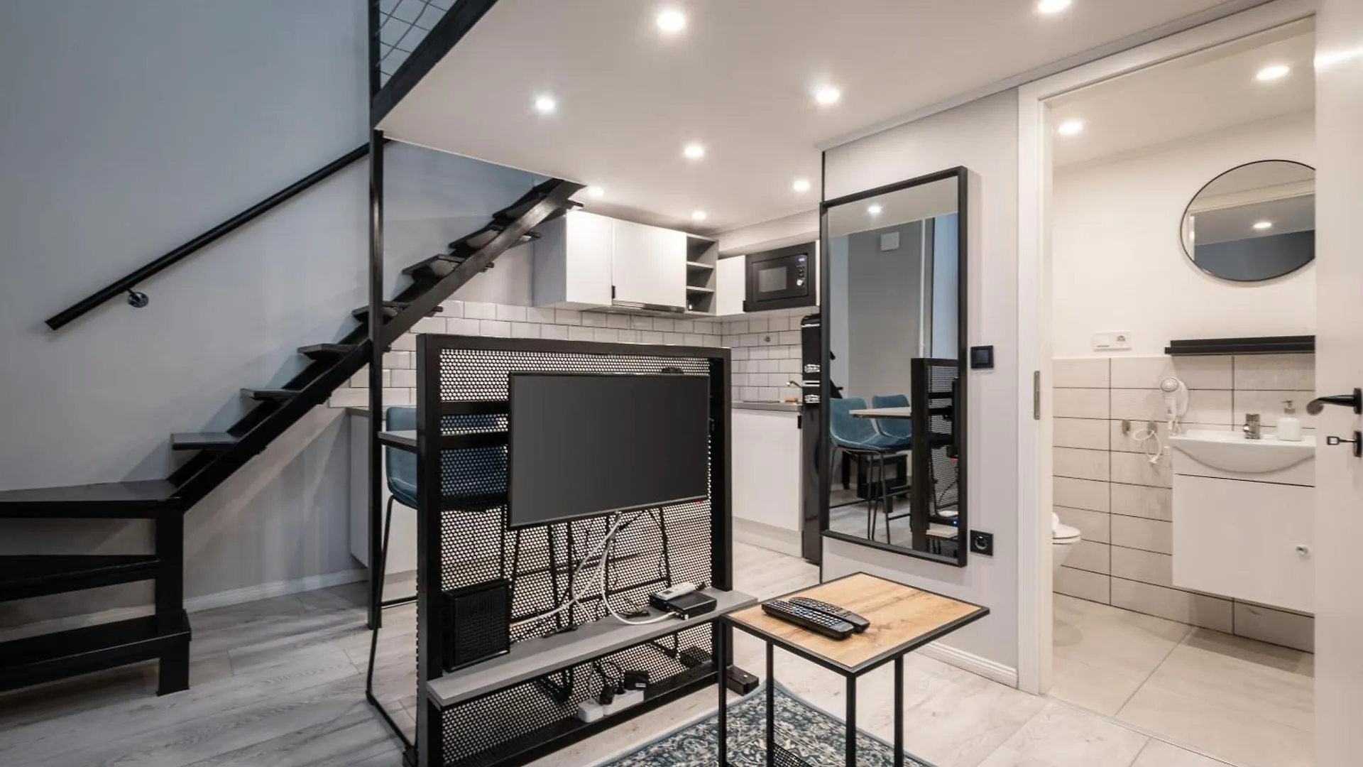 Apartment S13- Boutique Apartments, Best Location, By Bqa Budapest Hungary