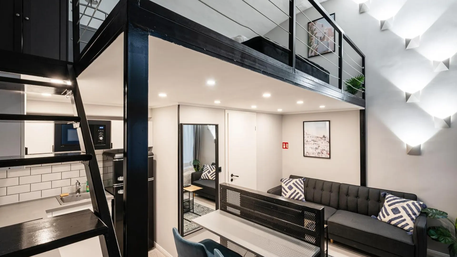 S13- Boutique Apartments, Best Location, By Bqa Budapest